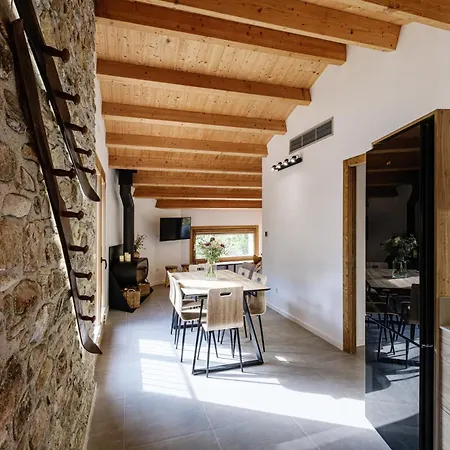 Cal Periquet Rural *